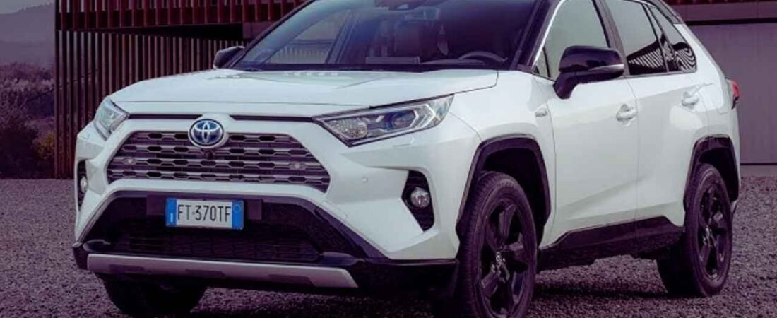 Toyota Corolla Cross 2026: The Hybrid Luxury Sedan Making a Powerful Comeback