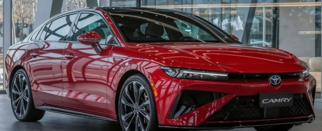 Toyota Camry 2026 Revealed: Luxury Hybrid Sedan with Premium Features And Futuristic Design