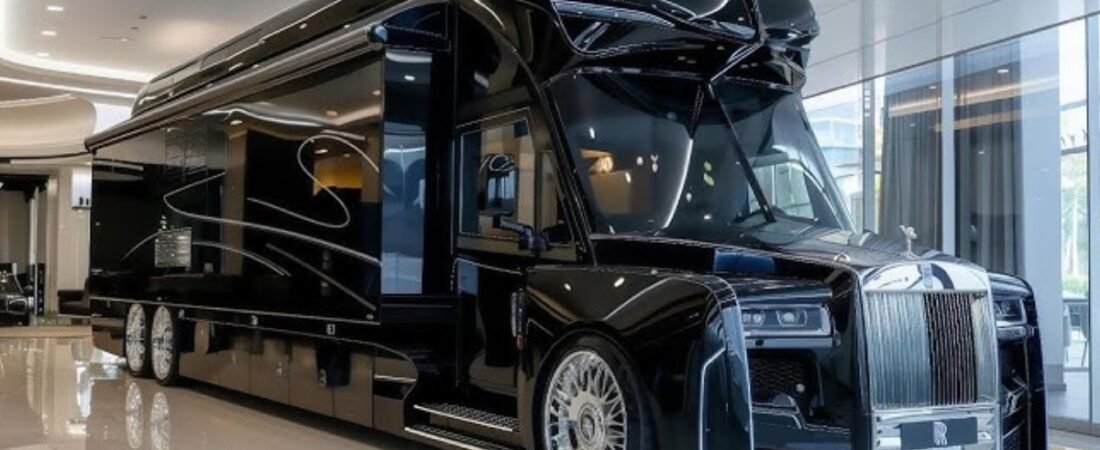 A Rolls-Royce $5,000,000 Luxury Motorhome, USA car and motorhome reviews |